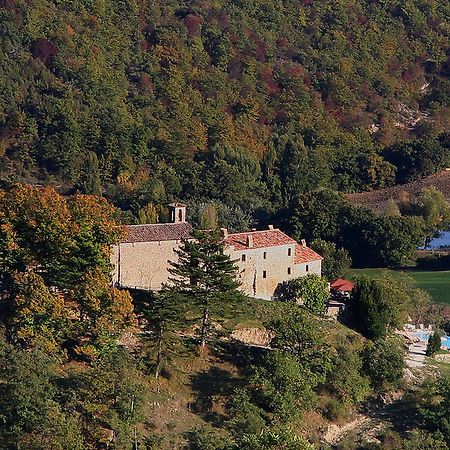 Borgo Di Carpiano Hotel Mengara Esterno foto