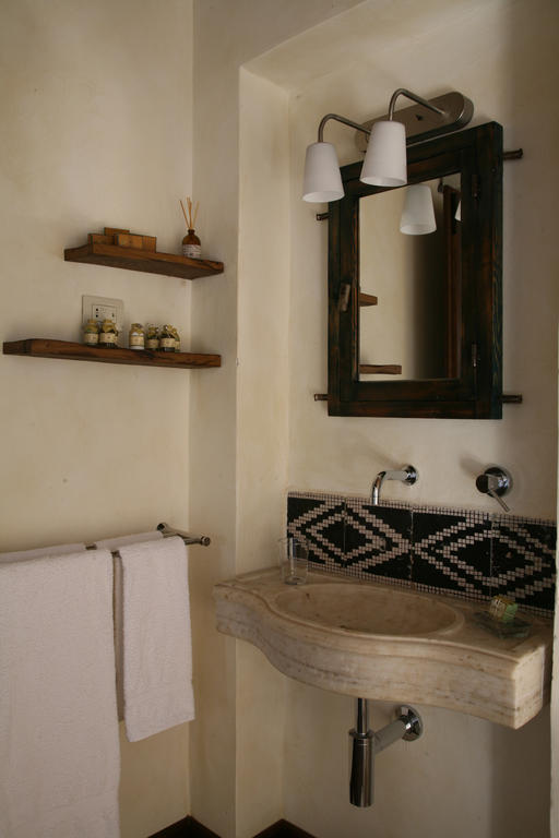 Borgo Di Carpiano Hotel Mengara Camera foto