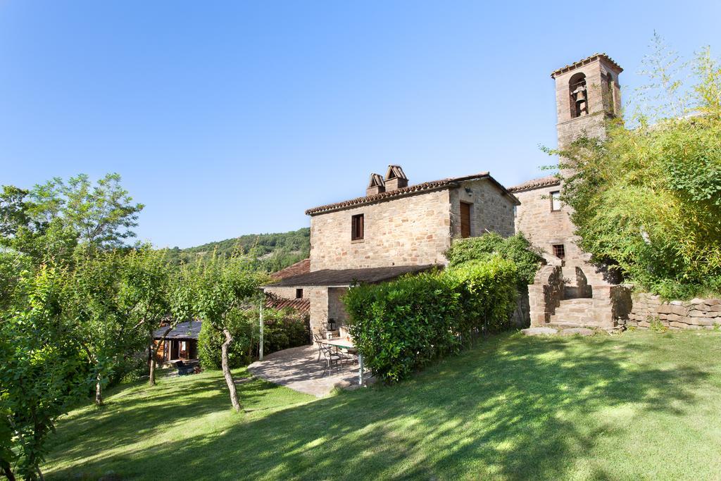 Borgo Di Carpiano Hotel Mengara Esterno foto